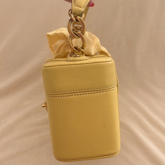 Juicy Couture Purse - Picture 5 of 13